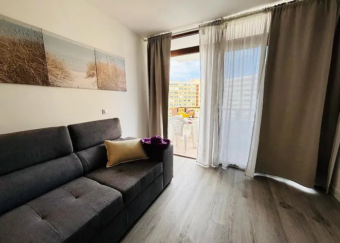 Whisper Playa del Inglés