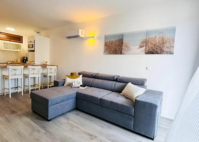 Whisper Playa del Inglés