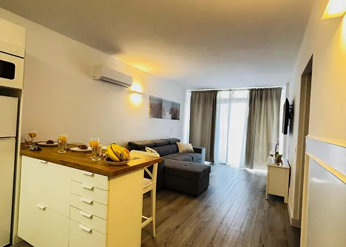 Whisper Playa del Inglés